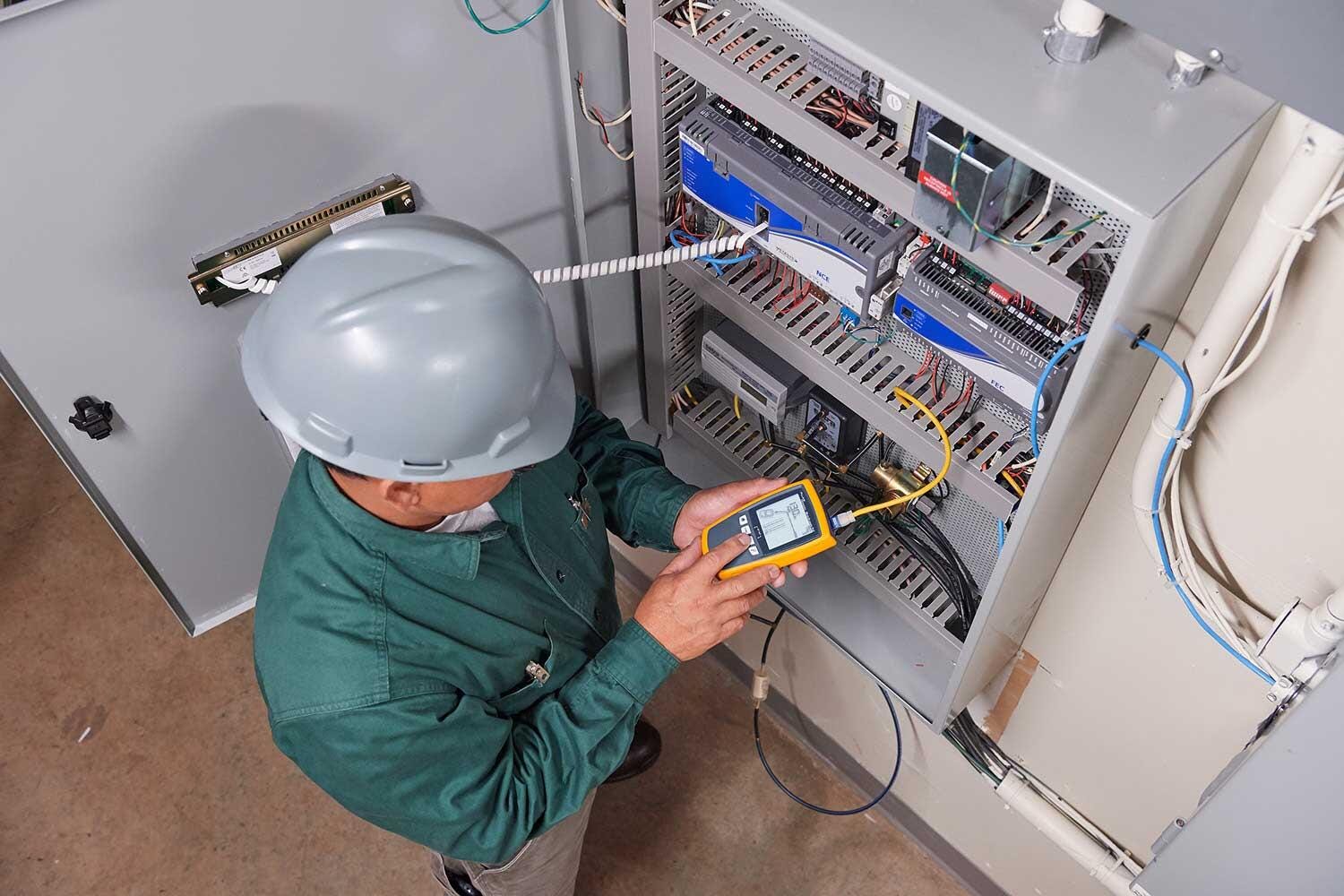 Fluke Networks MicroScanner™ PoE 工业以太网线缆验测仪 图4
