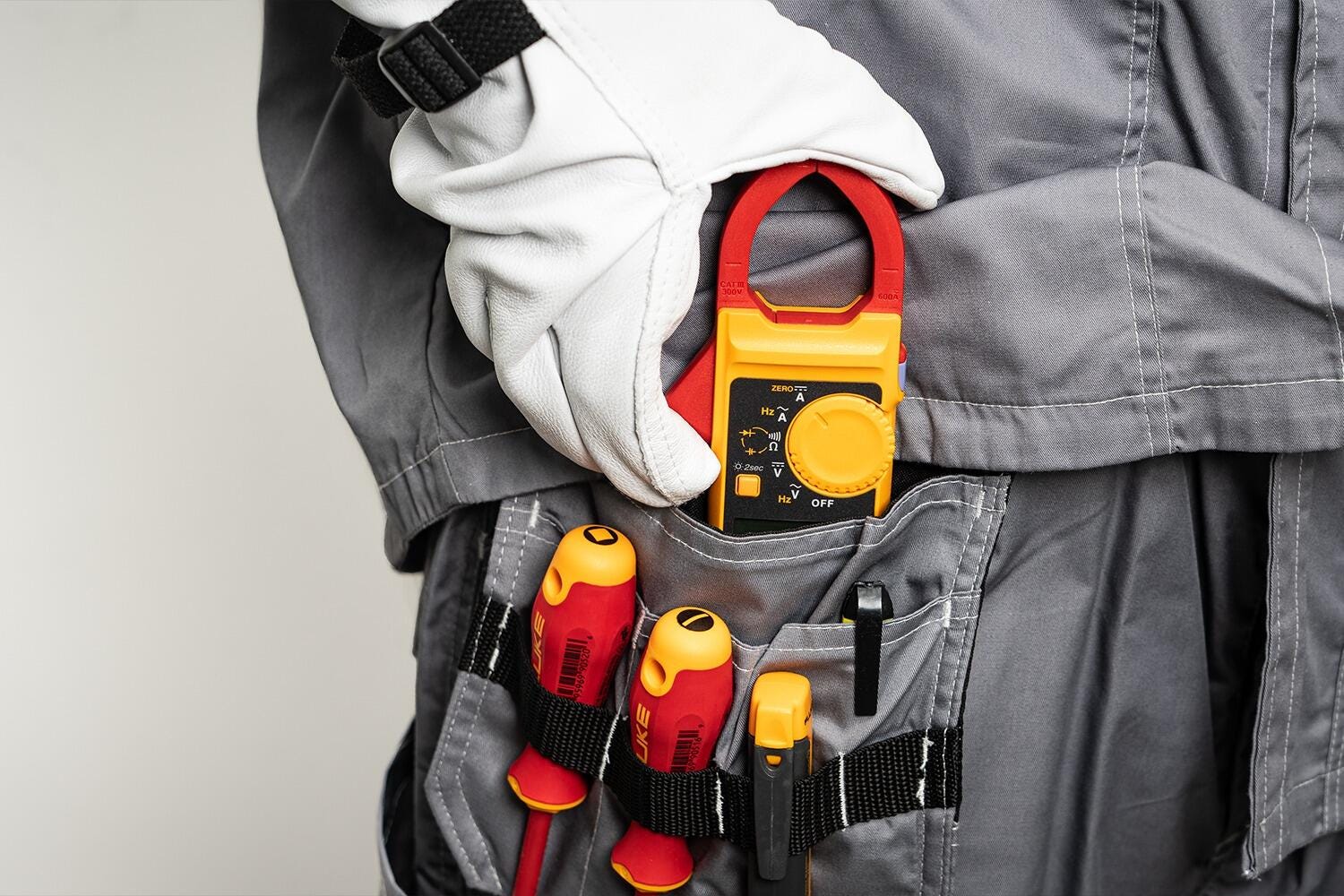 Fluke 301D 交直流刀锋系列钳形表 图5