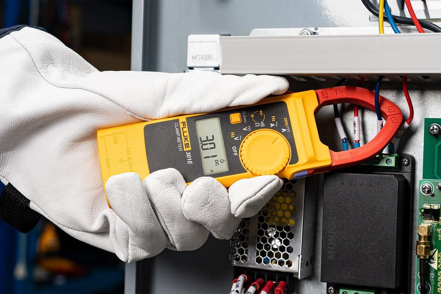 Fluke 301E 刀锋系列钳形表 图5