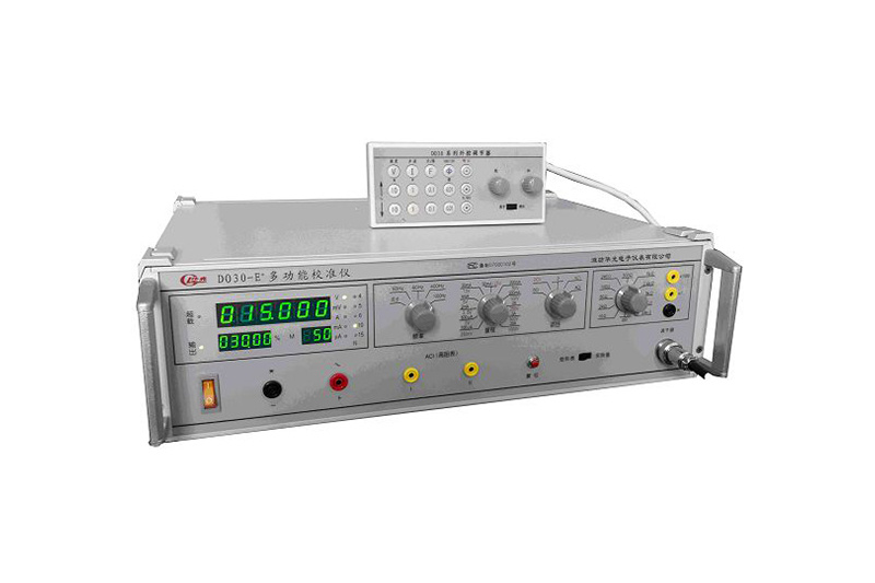 DO30-E+型三用表校准仪