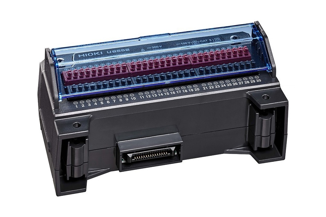 电压 · 温度单元 U8552-HR