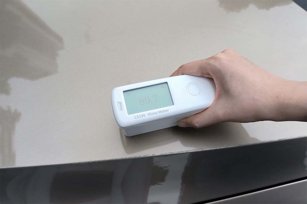 LS196测量车漆漆面是否失光