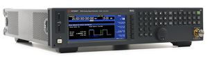 N5183BMXG 系列微波模拟信号发生器，9 kHz 至 40 GHz