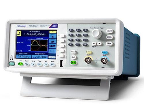 AFG1000/X 任意函数发生器 图3